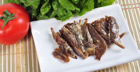 舟山味道，酥脆难忘——探秘舟山市普陀区舟达水产食品加工厂的香酥小黄鱼